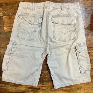 Levi’s cargo short
